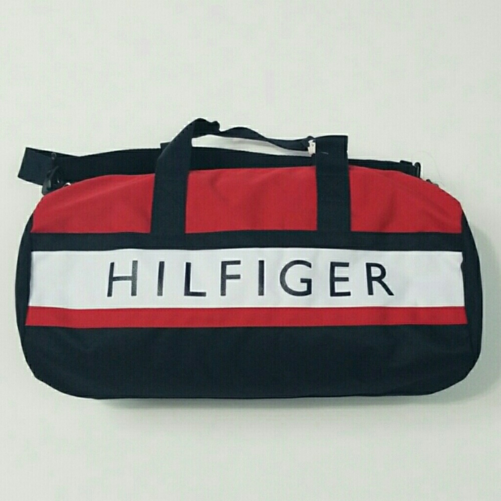 Tommy hilfiger duffle bag